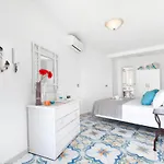 De Vivo Realty - Russo