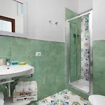 De Vivo Realty - Russo نيرانو