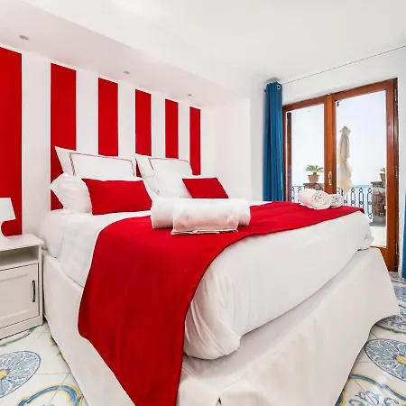 Villa De Vivo Realty - Russo *