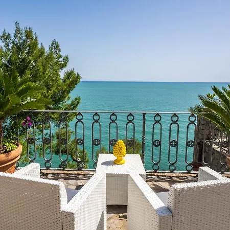 Russo - De Vivo Realty Villa Nerano
