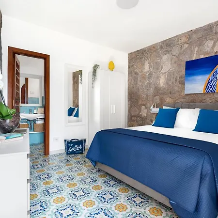 De Vivo Realty - Russo *