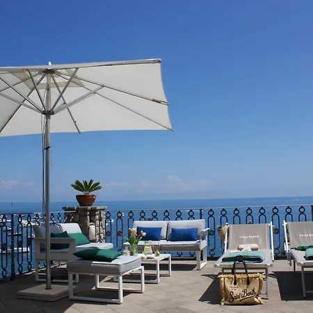 Russo - De Vivo Realty Villa *